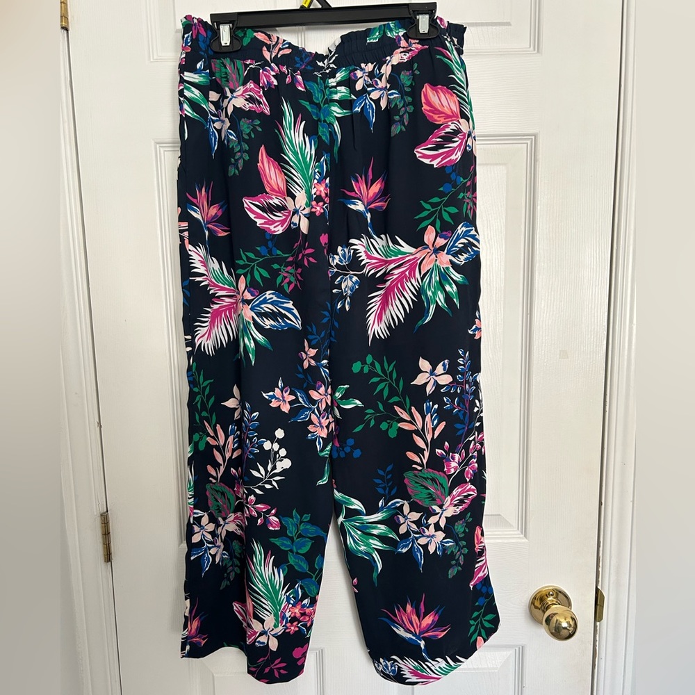 Multicoloured Jungle Patterned Pants - Picture 2 of 3